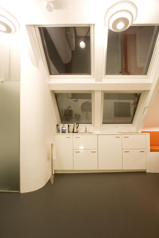 Maff Top Studio Apartment The Hague Room photo